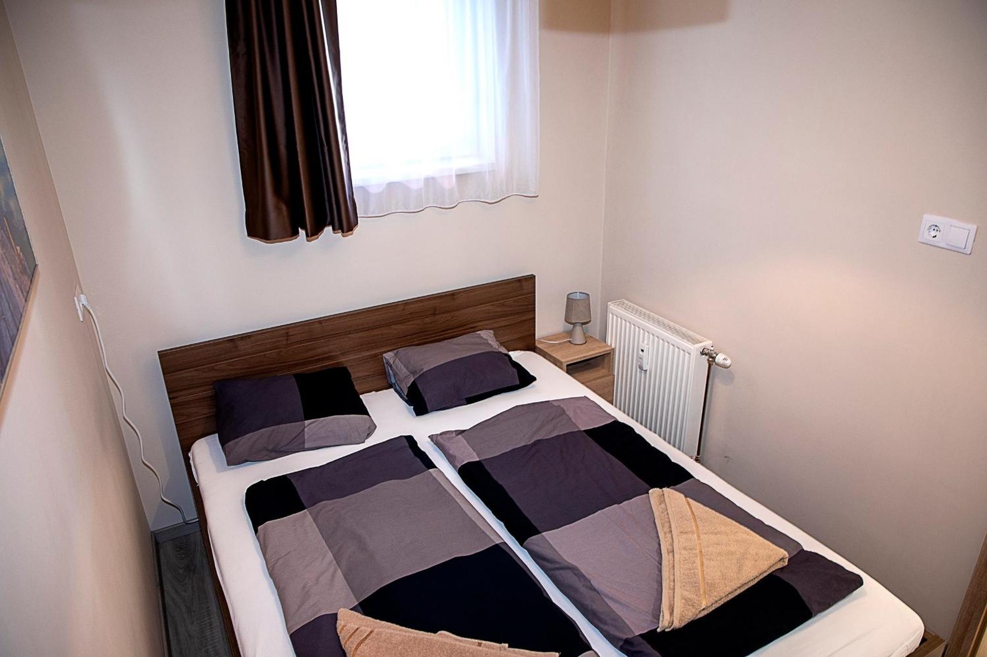 Lux Apartman Buek Экстерьер фото