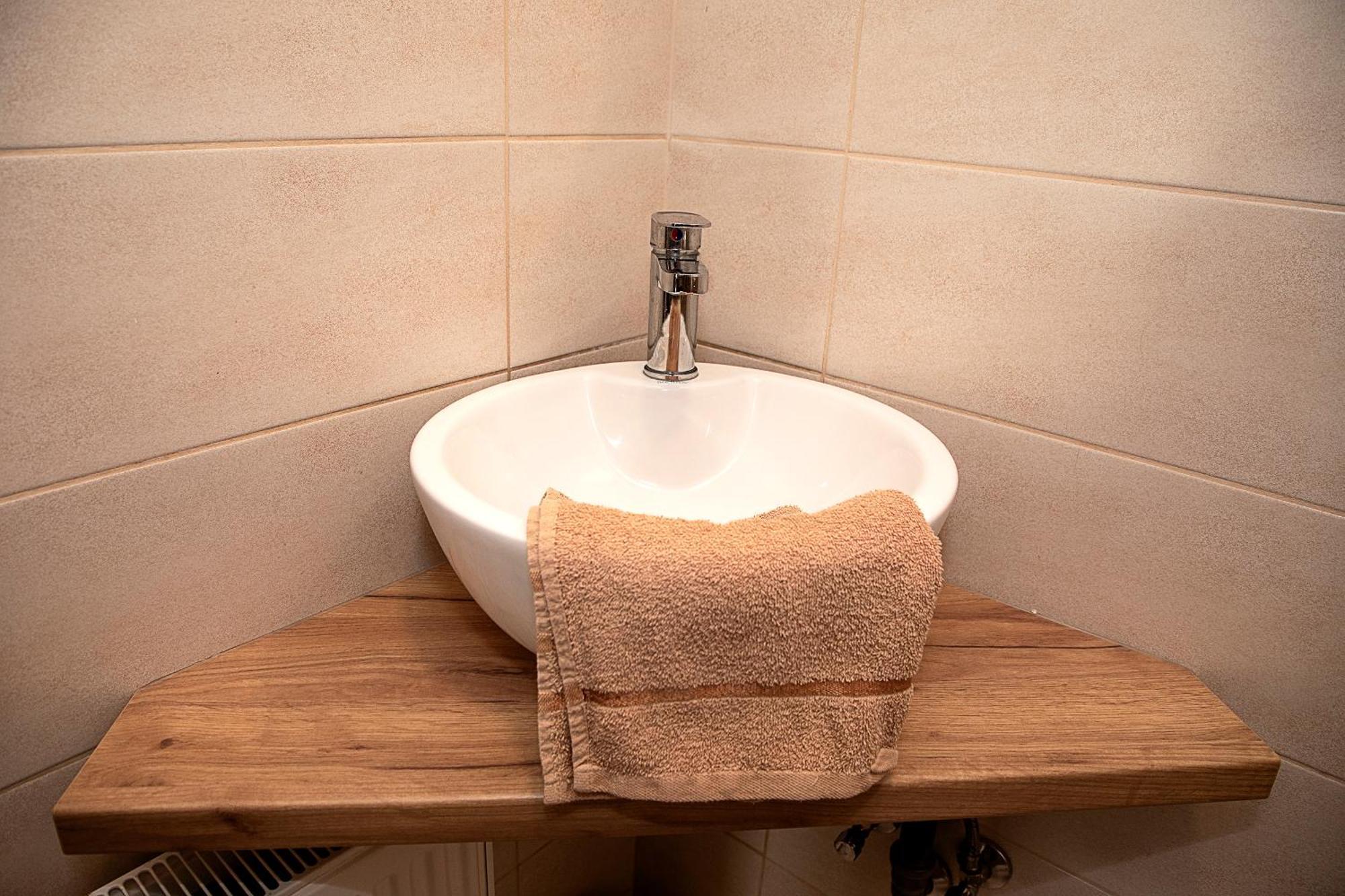Lux Apartman Buek Экстерьер фото